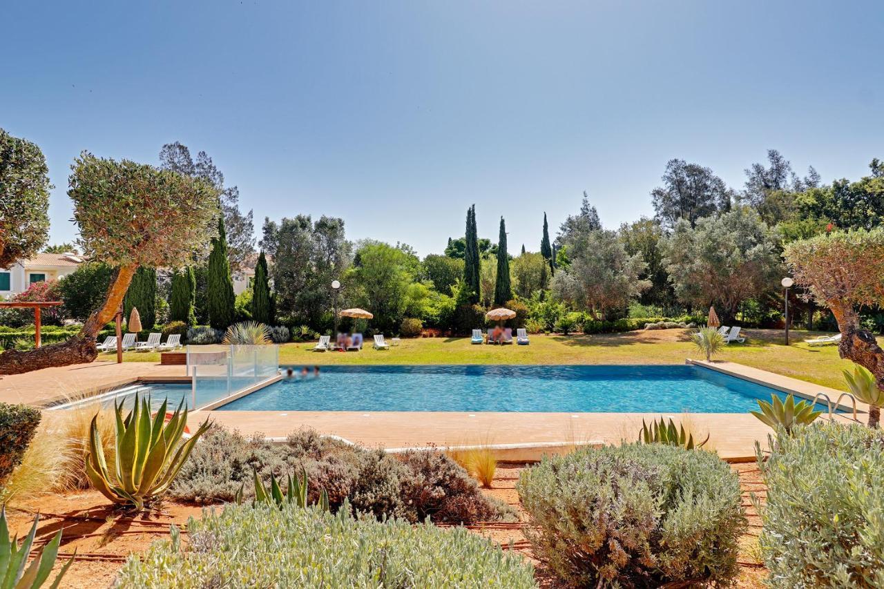 The Villa Vilamoura Exterior photo